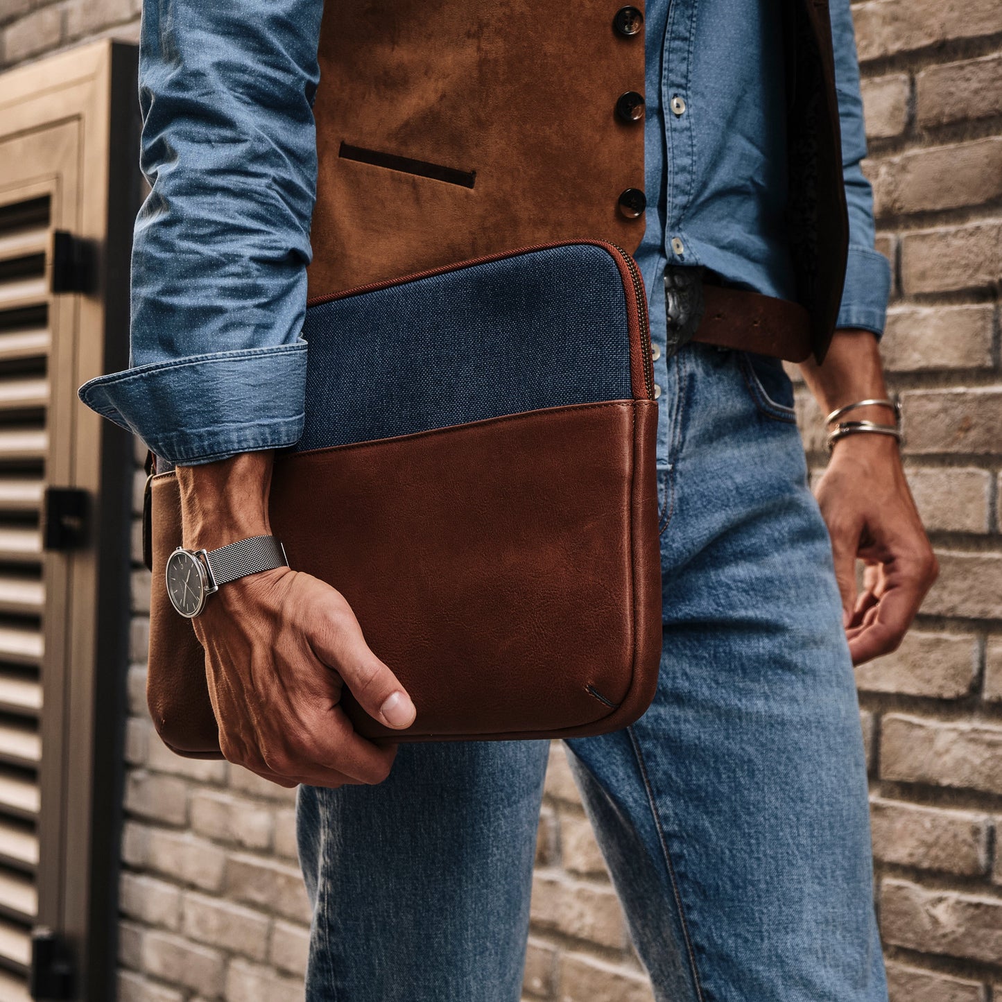 Leather & Canvas MacBook Sleeve 16'' - Tan / Denim Blue