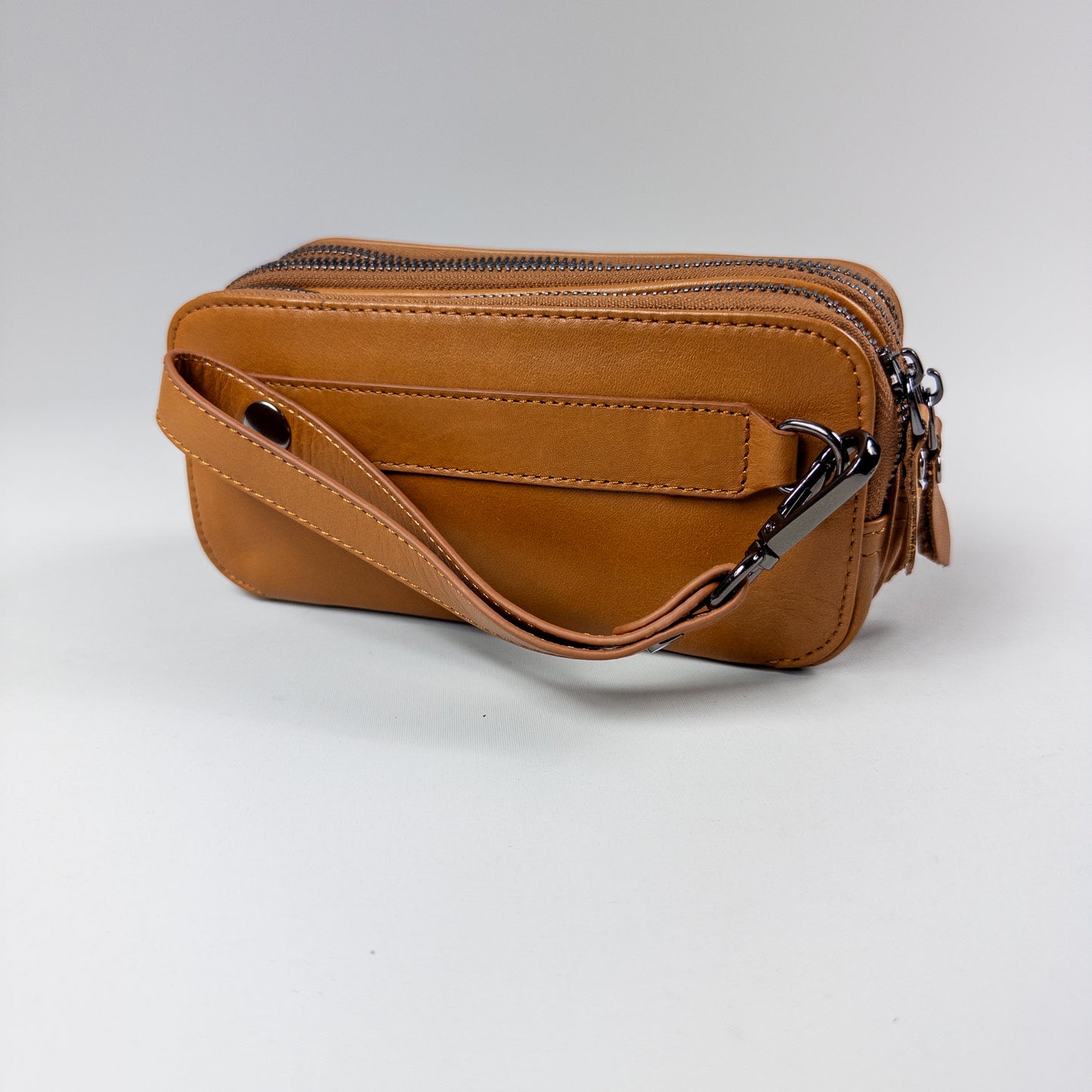 Barney | Three-Zip Leather Handbag - Tan