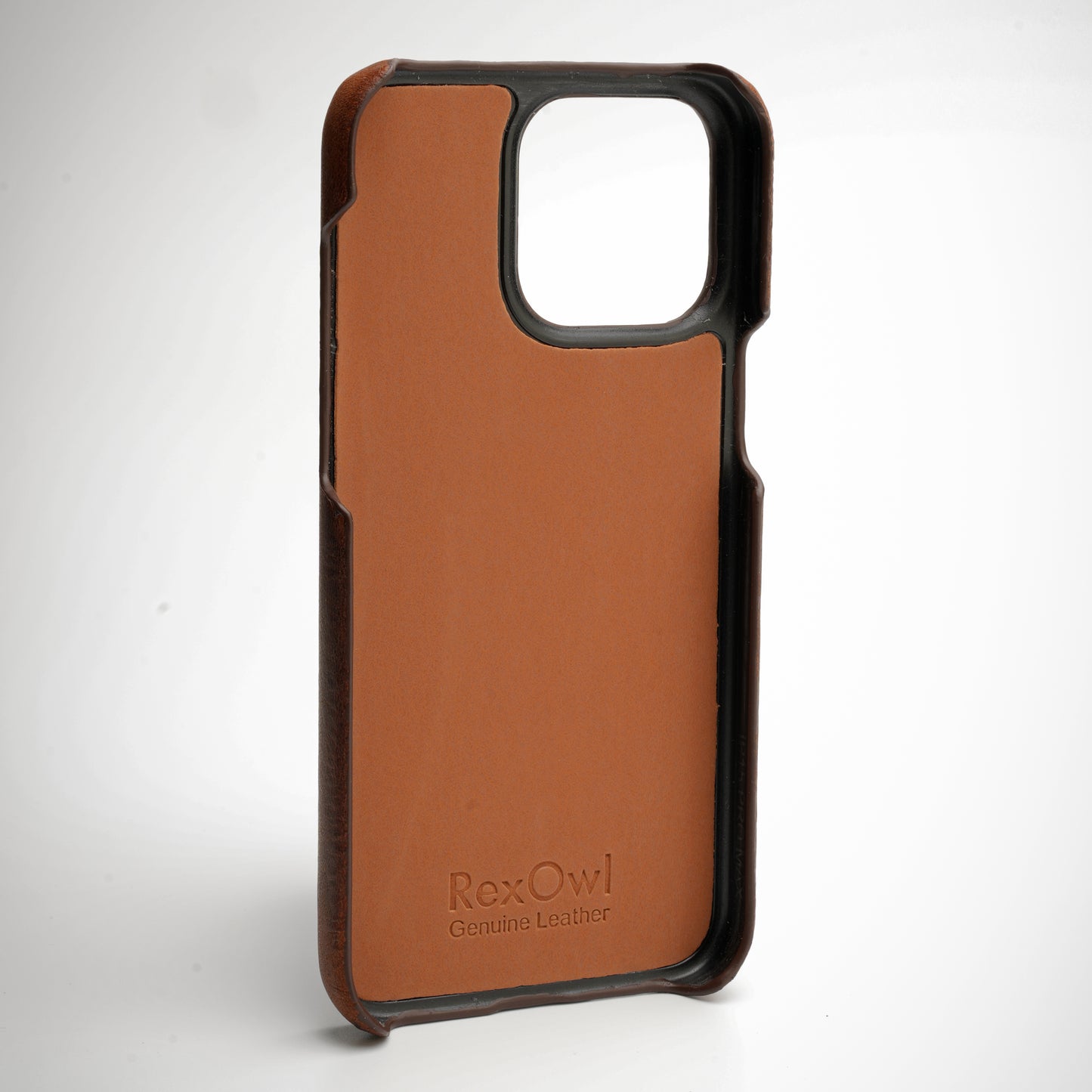 iPhone 15 Pro Tan